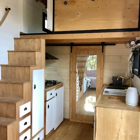 Les Jardins De Chiron Et Tiny House Dans Le Sud