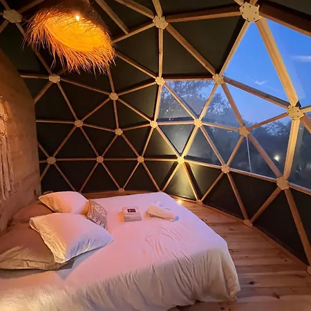 Les Jardins De Chiron Et Tiny House Dans Le Sud
