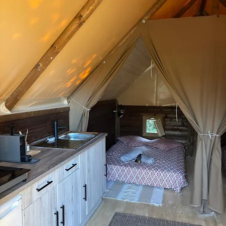 Les Jardins De Chiron Et Tiny House Dans Le Sud *