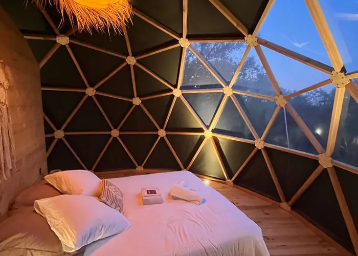 Les Jardins De Chiron Et Tiny House Dans Le Sud