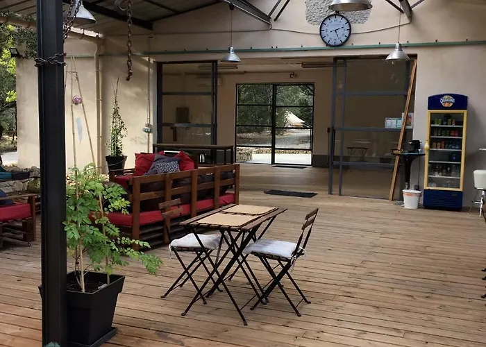 Les Jardins De Chiron Et Tiny House Dans Le Sud 쏘브